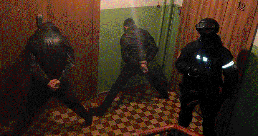 Ukraynada silahlı dəstənin başçısı olan erməni saxlanıldı Ukraynada silahlı dəstənin başçısı olan erməni saxlanıldı