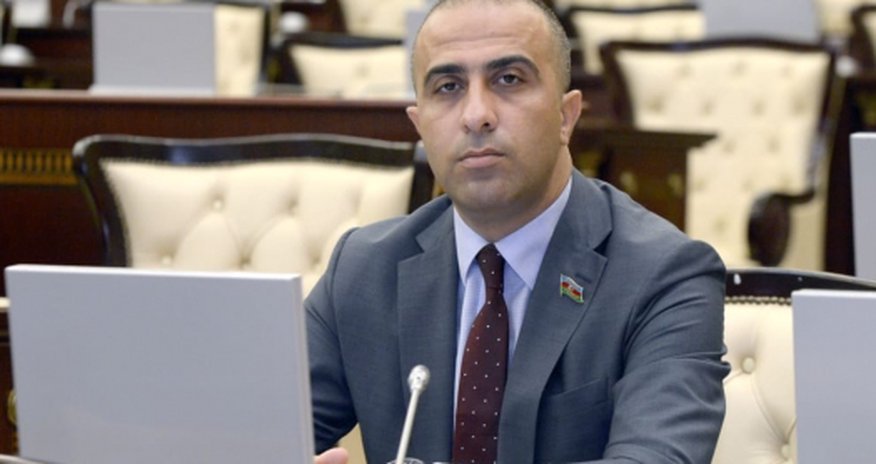 В Милли Меджлисе заговорили о высоких налогах и низких пенсиях адвокатов В Милли Меджлисе заговорили о высоких налогах и низких пенсиях адвокатов