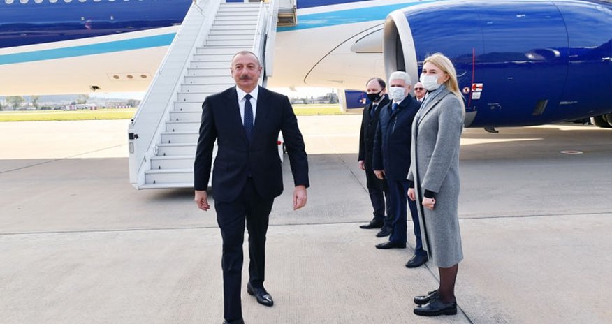 Azərbaycan, Ermənistan və Rusiya başçıları arasında görüş başlayıb-YENİLƏNİR Azərbaycan, Ermənistan və Rusiya başçıları arasında görüş başlayıb-YENİLƏNİR