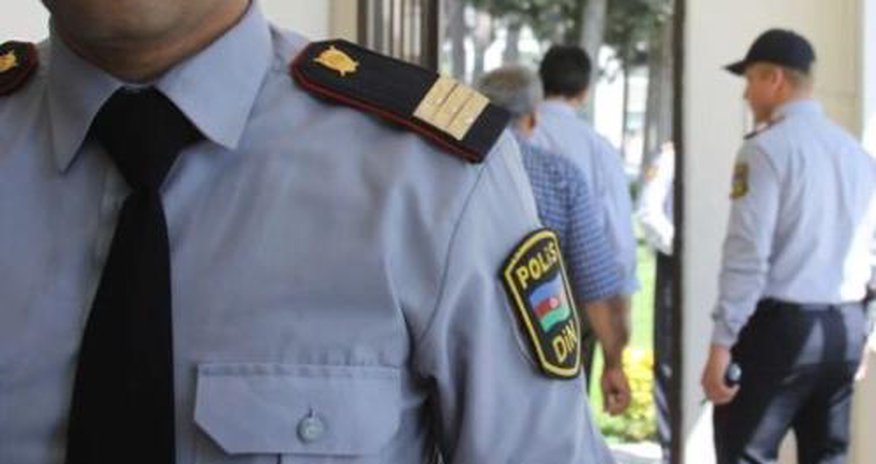Keçmiş polis əməkdaşı və ailəsi yanğın zamanı öldü Keçmiş polis əməkdaşı və ailəsi yanğın zamanı öldü