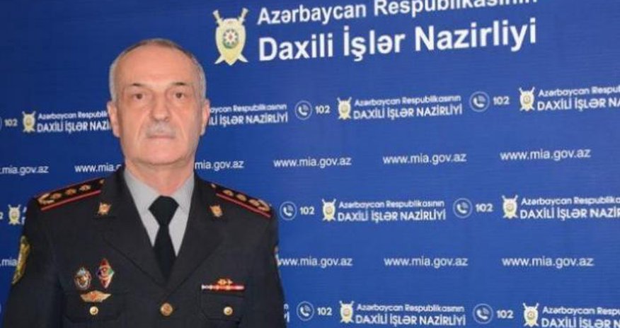 Qadınlar taksi sürücüləri barədə polisə çoxsaylı şikayətlər edirlər - RƏSMİ Qadınlar taksi sürücüləri barədə polisə çoxsaylı şikayətlər edirlər - RƏSMİ