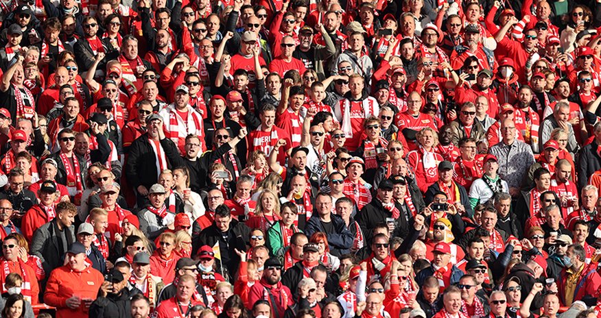 Stadionlarına buraxılacaq azarkeşlərin sayı məhdudlaşdırılır Stadionlarına buraxılacaq azarkeşlərin sayı məhdudlaşdırılır