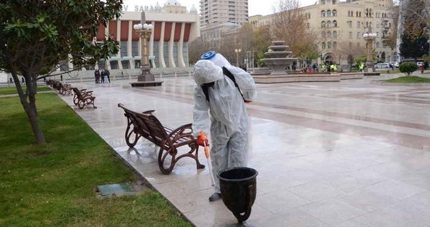 Bakıda bu qədər küçə dezinfeksiya edilib- FOTOLAR Bakıda bu qədər küçə dezinfeksiya edilib- FOTOLAR