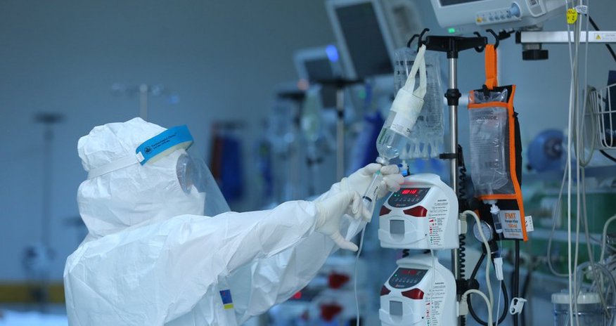 Omicron strain - highly contagious virus, expert says Omicron strain - highly contagious virus, expert says