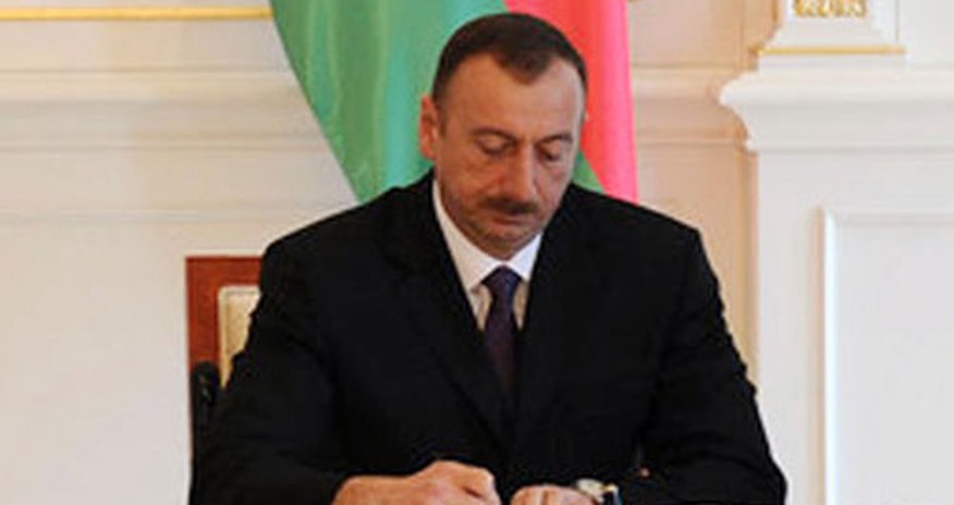 Президент Алиев утвердил соглашение о сотрудничестве в сфере энергетики между Азербайджаном и Чехией Президент Алиев утвердил соглашение о сотрудничестве в сфере энергетики между Азербайджаном и Чехией