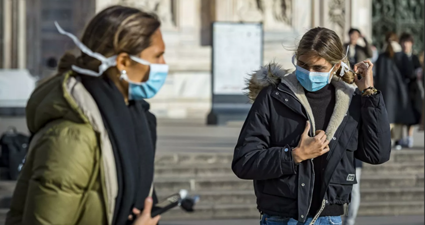 Italy makes mask-wearing outdoors compulsory Italy makes mask-wearing outdoors compulsory
