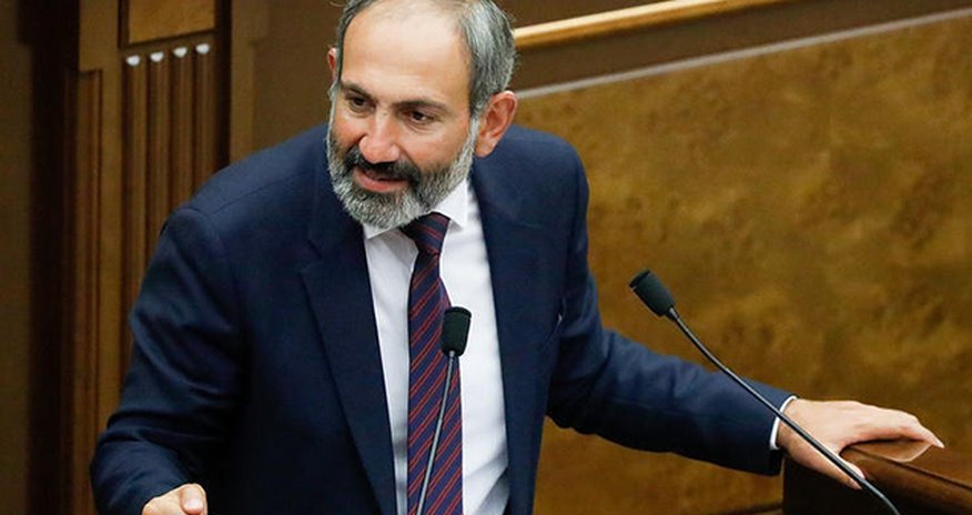 Paşinyanın partiyasından iki deputat istefa verdi Paşinyanın partiyasından iki deputat istefa verdi
