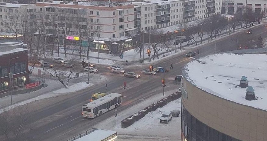 В столице Казахстана введен режим ЧП В столице Казахстана введен режим ЧП