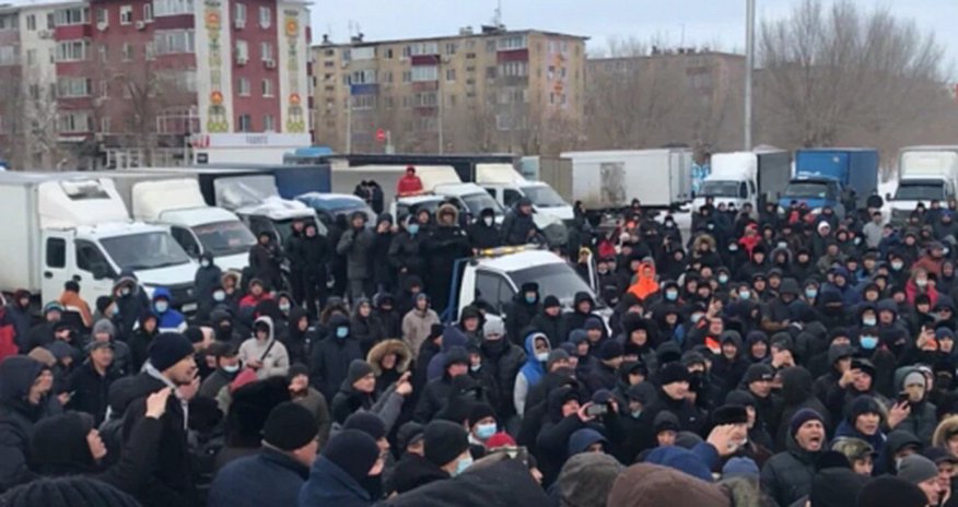 Силовики проводят спецоперацию в Кызылорде Силовики проводят спецоперацию в Кызылорде