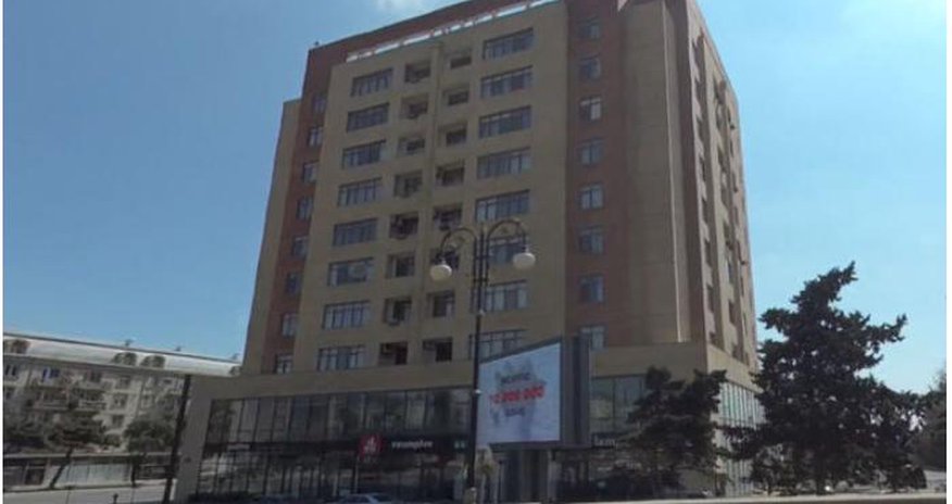 Bakının mərkəzində çoxmərtəbəli bina söküləcək Bakının mərkəzində çoxmərtəbəli bina söküləcək