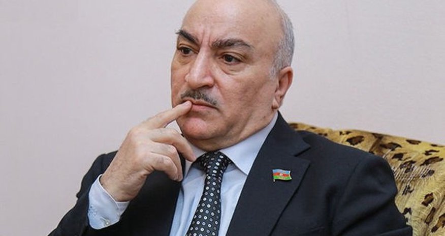 Tahir Kərimli: “Nəslimdə ən imkanlısı da, ən vəzifəlisi də mənəm” - VİDEO Tahir Kərimli: “Nəslimdə ən imkanlısı da, ən vəzifəlisi də mənəm” - VİDEO