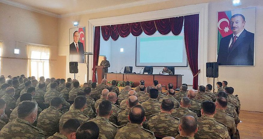 Baş Qərargah rəisi azad edilmiş ərazilərə getdi - FOTOLAR Baş Qərargah rəisi azad edilmiş ərazilərə getdi - FOTOLAR