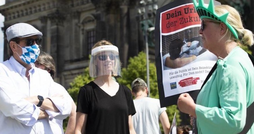 Germany's daily COVID-19 caseload hits maximum since onset of pandemic Germany's daily COVID-19 caseload hits maximum since onset of pandemic
