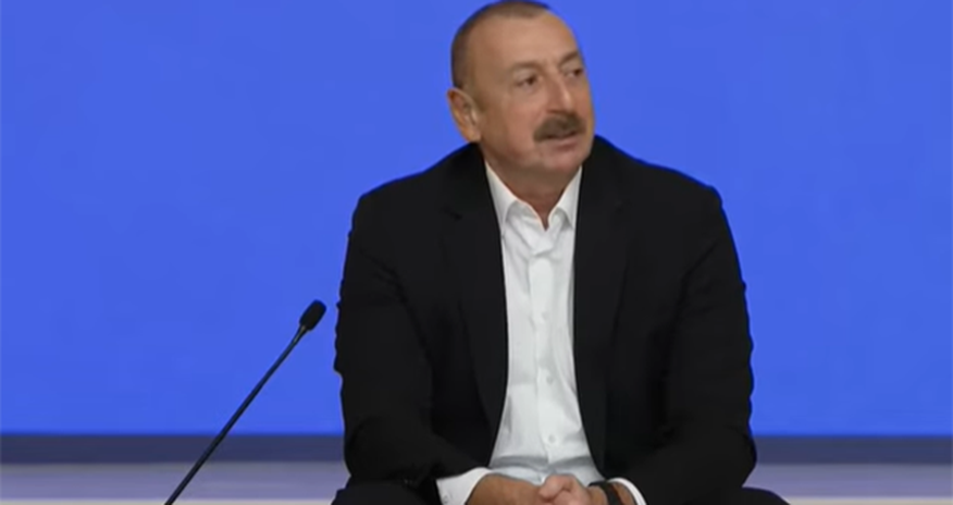 Prezident Polad Həşimovun qızı ilə danışarkən kədərləndi - VIDEO Prezident Polad Həşimovun qızı ilə danışarkən kədərləndi - VIDEO