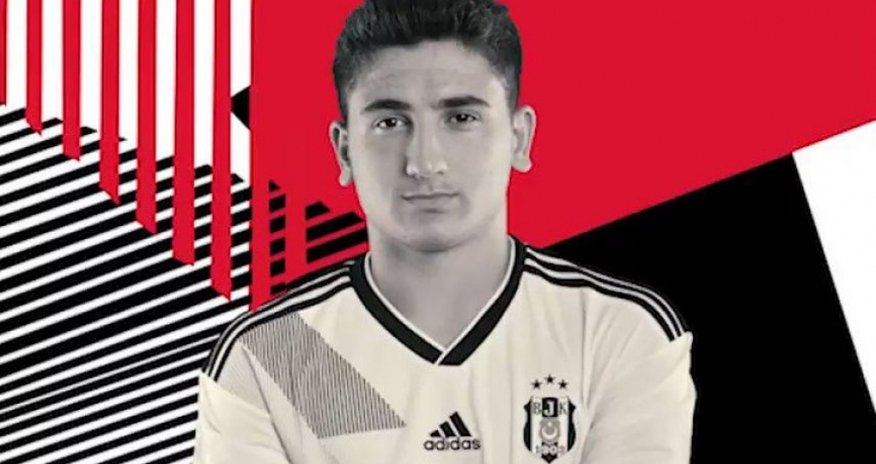 Millinin üzvü “Beşiktaş”dan ayrıldı Millinin üzvü “Beşiktaş”dan ayrıldı