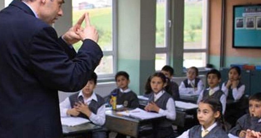 "Kişi müəllimlərinə hər hansı güzəşt gözlənilmir" "Kişi müəllimlərinə hər hansı güzəşt gözlənilmir"