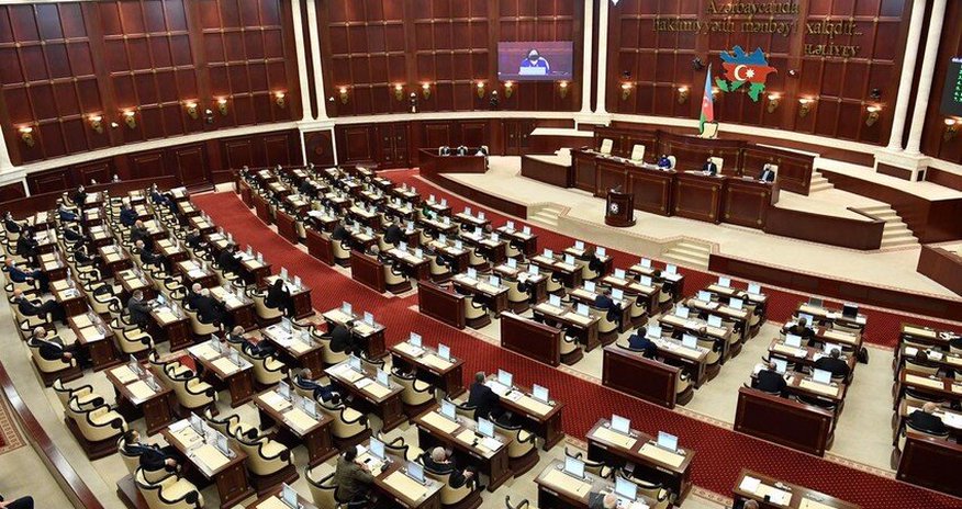 Milli Məclisin növbətinin iclasının gündəliyi açıqlanıb Milli Məclisin növbətinin iclasının gündəliyi açıqlanıb