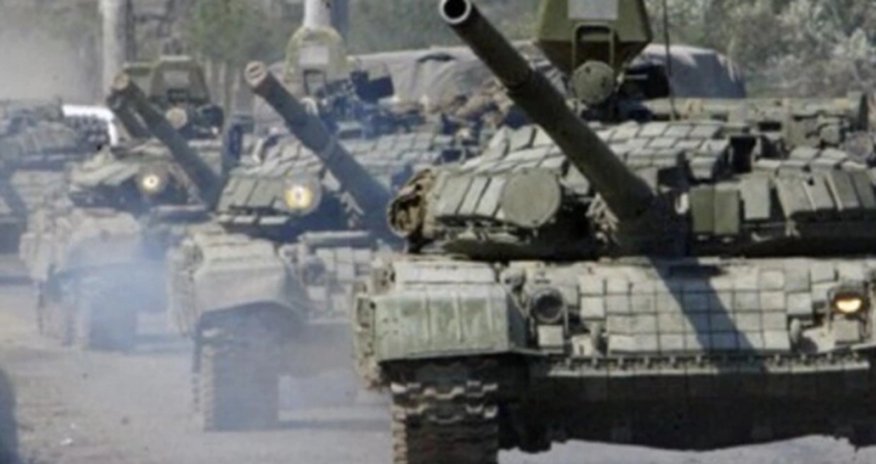 Российские танки движутся в сторону Киева Российские танки движутся в сторону Киева