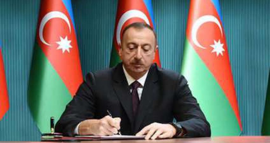 Prezident onu vəzifəsindən azad etdi - SƏRƏNCAM Prezident onu vəzifəsindən azad etdi - SƏRƏNCAM