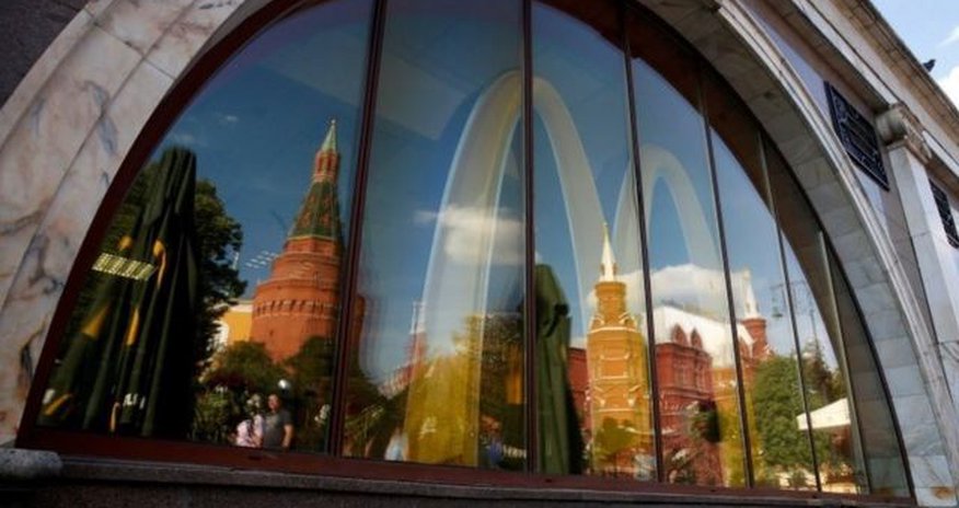 McDonald's закрывает все свои рестораны в России McDonald's закрывает все свои рестораны в России