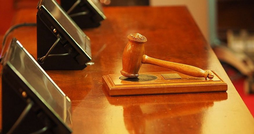 Ləğv prosesində olan 3 bankın əmlakı hərraca çıxarılıb Ləğv prosesində olan 3 bankın əmlakı hərraca çıxarılıb