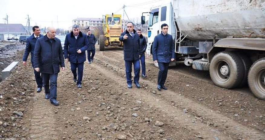 Goranboyda yol tikintisi davam etdirilir Goranboyda yol tikintisi davam etdirilir