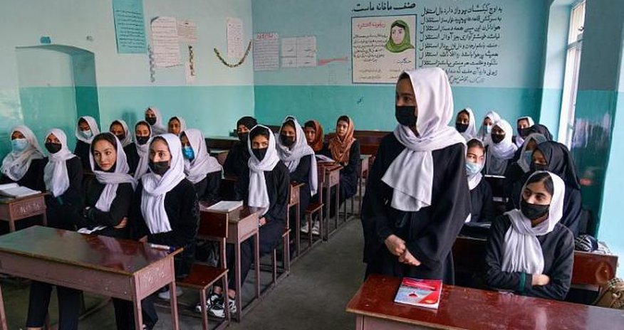 Taliban qızlar üçün orta məktəb və liseyləri bağlayıb Taliban qızlar üçün orta məktəb və liseyləri bağlayıb