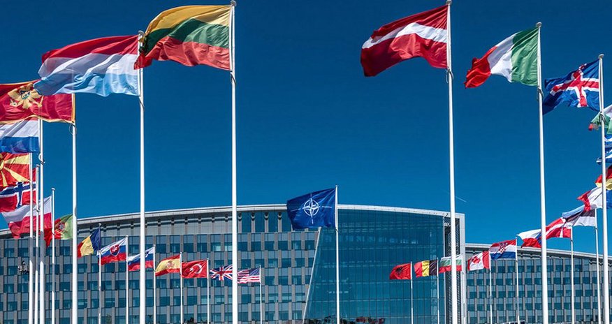 Emergency NATO summit on Ukraine starts Emergency NATO summit on Ukraine starts