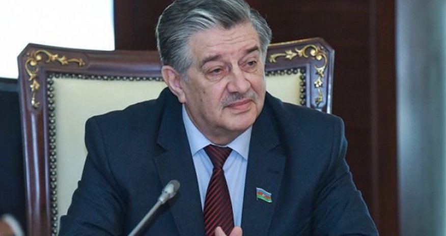 Azərbaycandakı Rus icmasının bəyanatı: “Rusiyanı başa düşməyi xahiş edirik” Azərbaycandakı Rus icmasının bəyanatı: “Rusiyanı başa düşməyi xahiş edirik”