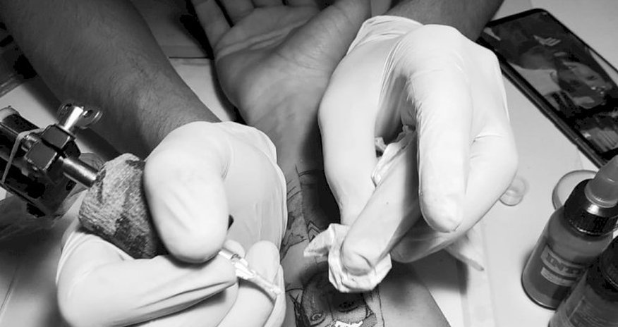 Tatuya görə işsiz qalan nə etməlidir? - ARAŞDIRMA Tatuya görə işsiz qalan nə etməlidir? - ARAŞDIRMA