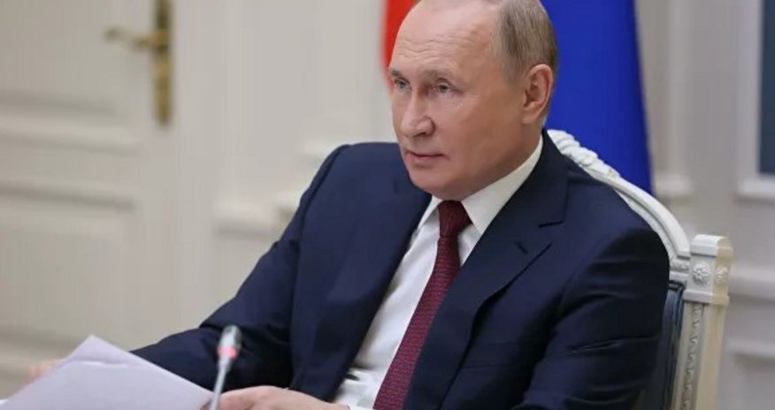 Путин подписал указ об ответных мерах визового характера Путин подписал указ об ответных мерах визового характера