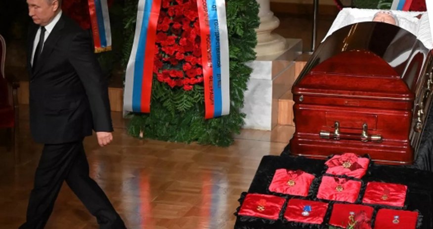 Путин простился с Жириновским Путин простился с Жириновским