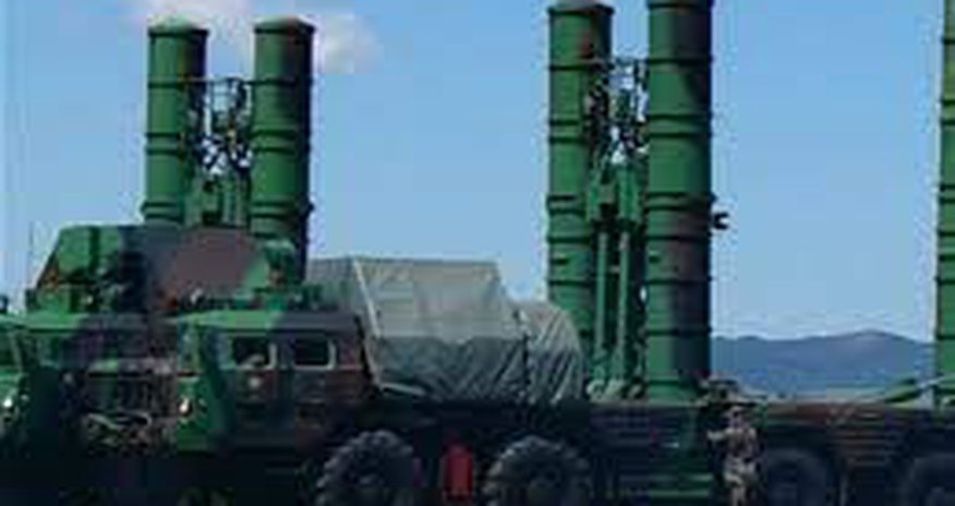 Slovakiya Ukraynaya S-300 raket sistemi verib Slovakiya Ukraynaya S-300 raket sistemi verib