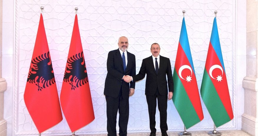 Prezident İlham Əliyevin Albaniyanın Baş naziri ilə təkbətək görüşü olub - YENILƏNİB Prezident İlham Əliyevin Albaniyanın Baş naziri ilə təkbətək görüşü olub - YENILƏNİB
