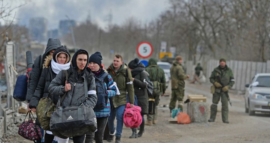 Another 500 people evacuated from besieged Mariupol Another 500 people evacuated from besieged Mariupol