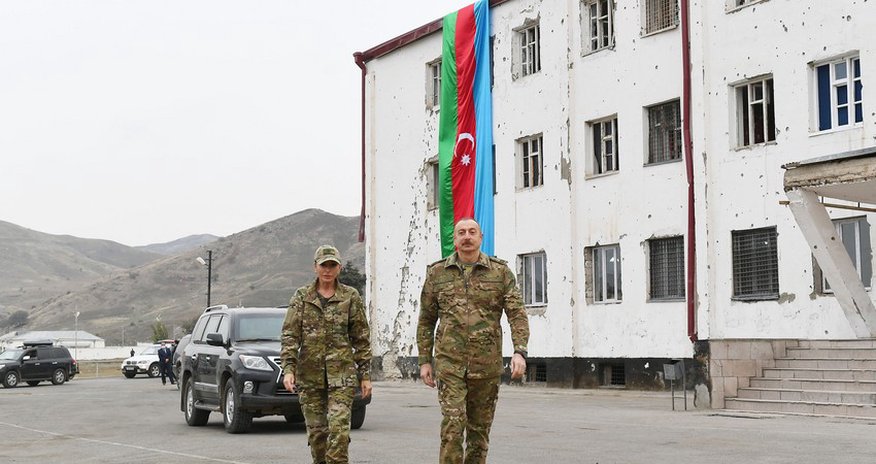Prezident və birinci xanım Füzuliyə səfər ediblər Prezident və birinci xanım Füzuliyə səfər ediblər
