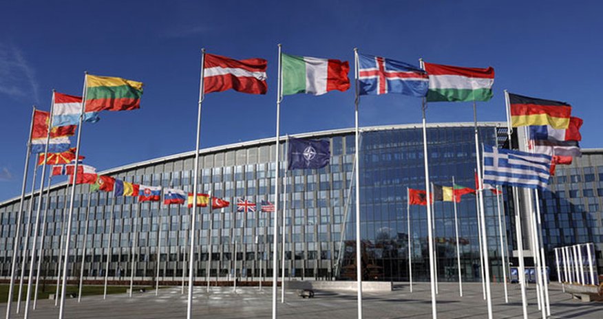 Finlandiya NATO ilə bağlı qərarını rəsmən elan etdi Finlandiya NATO ilə bağlı qərarını rəsmən elan etdi