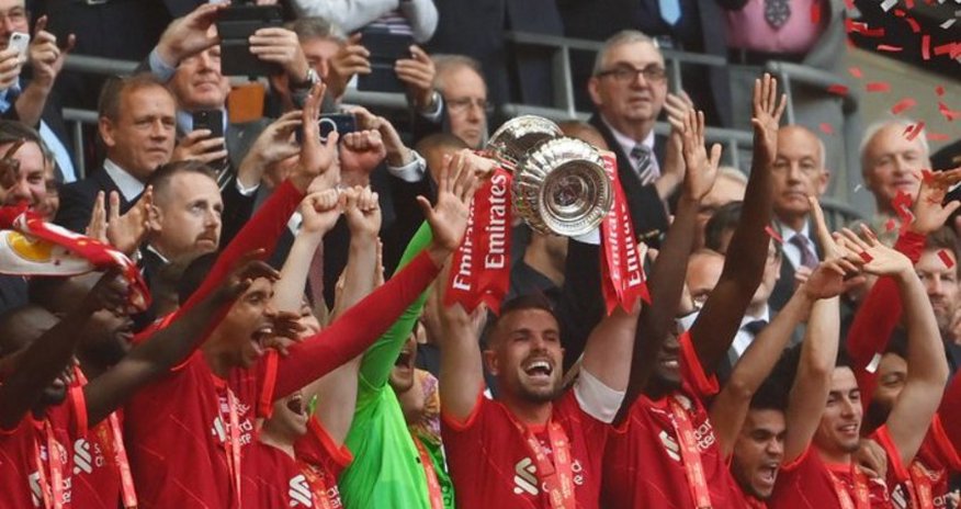 "Liverpul" mümkün çempionluqdan asılı olmayaraq parad keçirəcək "Liverpul" mümkün çempionluqdan asılı olmayaraq parad keçirəcək