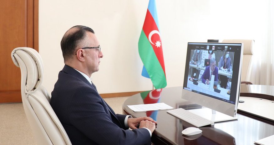 Nazir: "Səhiyyə modulları tədricən fayda paketinə daxil ediləcək" Nazir: "Səhiyyə modulları tədricən fayda paketinə daxil ediləcək"