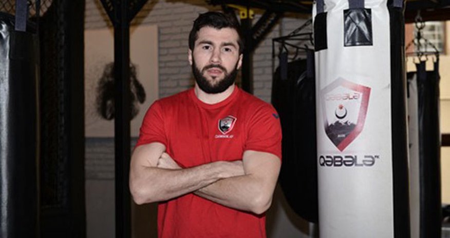 Alim Nəbiyev Azərbaycan çempionu oldu Alim Nəbiyev Azərbaycan çempionu oldu