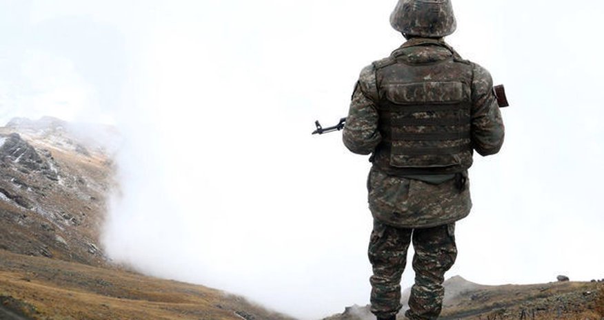 Azərbaycan Ermənistan hərbçisini geri qaytarıb Azərbaycan Ermənistan hərbçisini geri qaytarıb