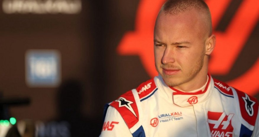 Russian driver sues F1 team Russian driver sues F1 team