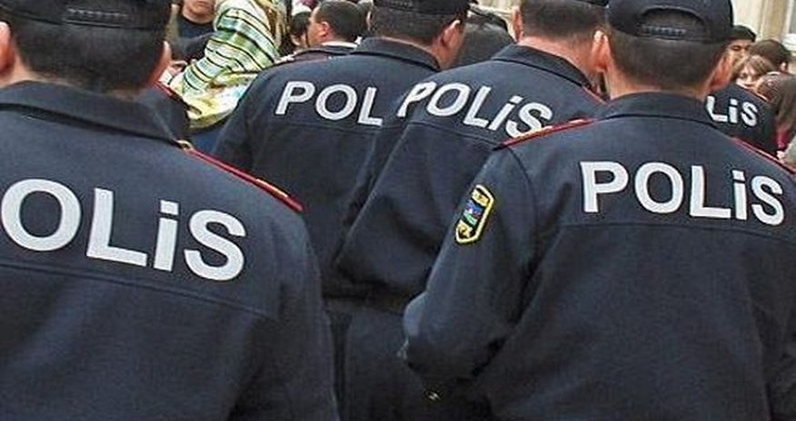 Bakıda polisdən qaçanlar belə gizləndi Bakıda polisdən qaçanlar belə gizləndi