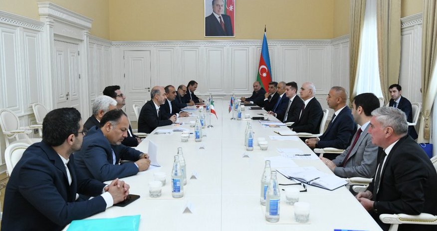 Azerbaijani Deputy PM meets with Iranian Energy Minister Azerbaijani Deputy PM meets with Iranian Energy Minister
