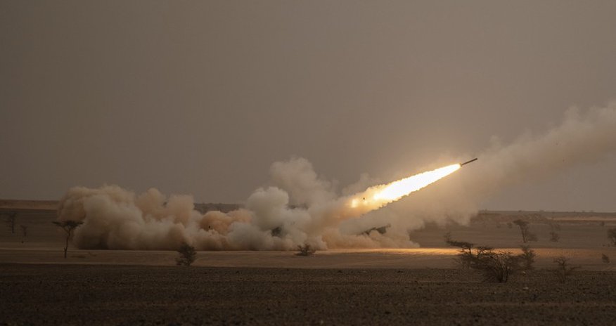 Украина договаривается с США о поставках ракет большей дальности для HIMARS Украина договаривается с США о поставках ракет большей дальности для HIMARS