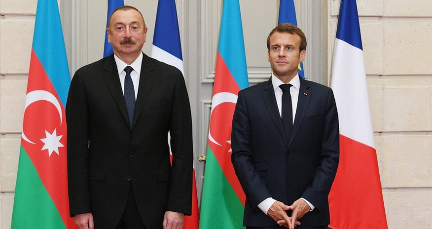 Президент Ильхам Алиев поздравил Макрона Президент Ильхам Алиев поздравил Макрона