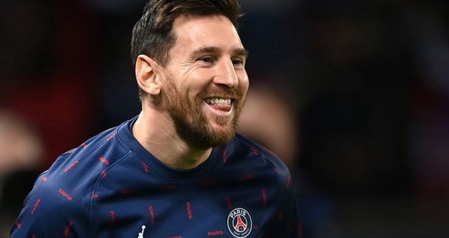 PSG intends to renew Messi's contract PSG intends to renew Messi's contract