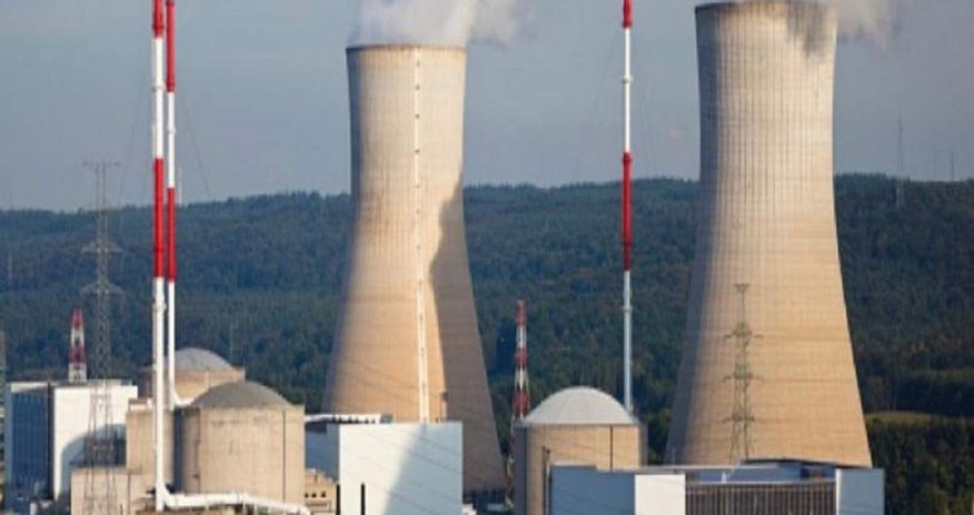 UK government okays project of new nuclear power plant UK government okays project of new nuclear power plant