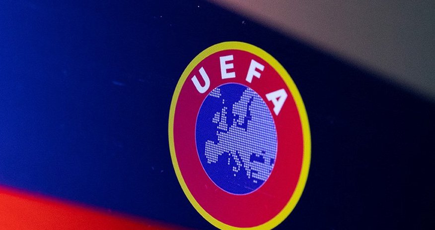 UEFA Putinlə bağlı şüarlara görə "Fənərbağça"ya intizam işi açıb UEFA Putinlə bağlı şüarlara görə "Fənərbağça"ya intizam işi açıb