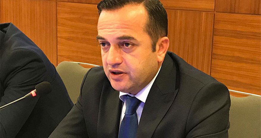 Ölkədən qaçdığı deyilən polkovnik işdən çıxarıldı Ölkədən qaçdığı deyilən polkovnik işdən çıxarıldı